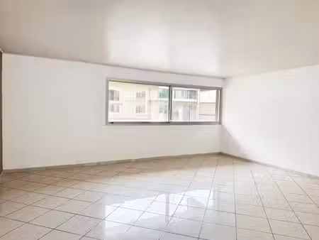 à vendre - t4/5  5 pièces situé à marseille (13006)