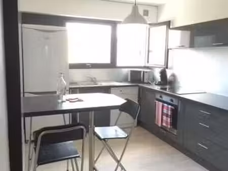 location appartement 4 pièces à pessac (33600) : à louer 4 pièces / 85m² pessac