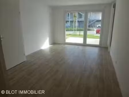 location appartement 2 pièces à plescop (56890) : à louer 2 pièces / 41m² plescop