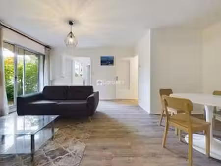 location appartement 2 pièces meublé à quimper (29000) : à louer 2 pièces meublé / 56m² qu