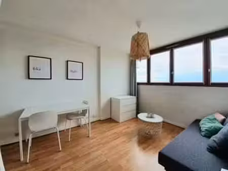 location appartement t1 meublé à rennes centre ville (35000) : à louer t1 meublé / 18m² re