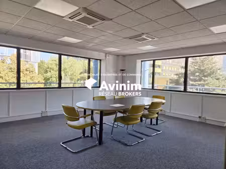 prestigieux bureau de 170 m2 en location - archamps  france