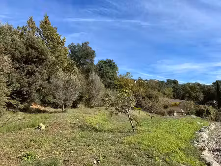 vente terrain neuf 1200m2 flassans-sur-issole - 134000 € - surface privée