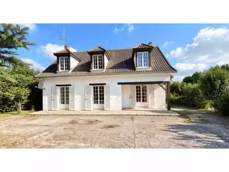 maison périgourdine à rénover – 118 m² + garage – 1647 m²