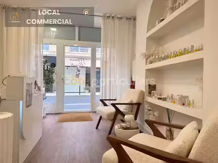 vente immeuble 0 pièces à luçon (85400)  260 000 €