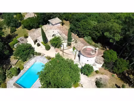 à vendre propriété de caractère avec vue imprenable sur les cévennes
