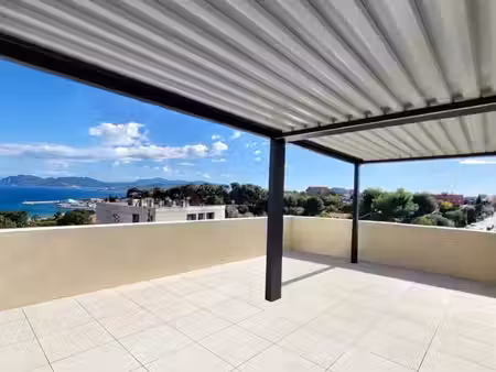 grand t4 toit-terrasse splendide vue mer