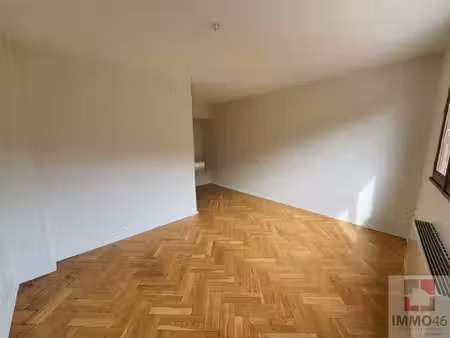 location appartement 3 pièces 58m² cahors 46000