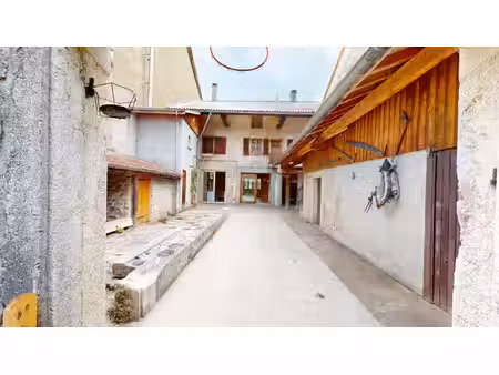 maison 6 pièces 211 m² à vendre / acheter brénod 01110 ? | era immobilier