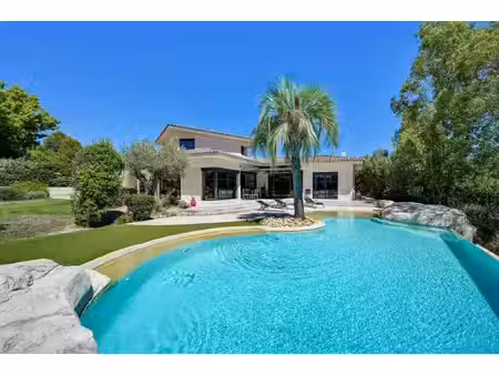 aix-en-provence sud - calme - villa contemporaine - 330m² - grand garage - piscine -...
