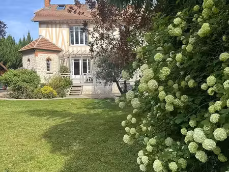 maison de luxe 3 chambres en vente à fontainebleau  france
