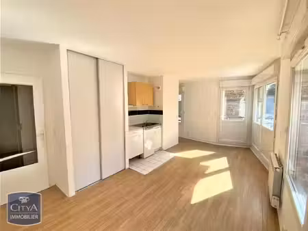 appartement à louer 1 pièce 29.78 m² - lille (59) - 621€