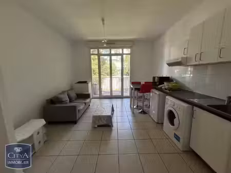 appartement à louer 2 pièces 36.92 m² - pau (64) - 560€