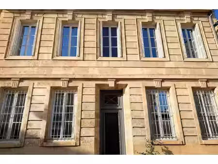bordeaux- jardin public / chartrons - maison de ville avec piscine et garage.