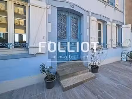 vente maison à granville (50400) : à vendre / 109m² granville