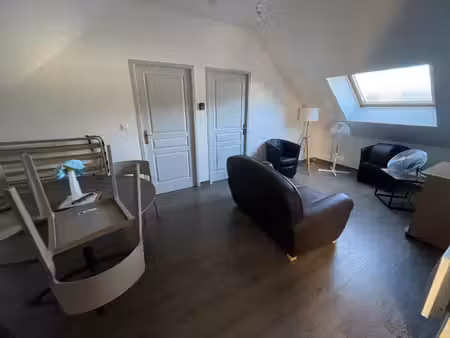 location appartement 3 pièces 46m² loches 37600