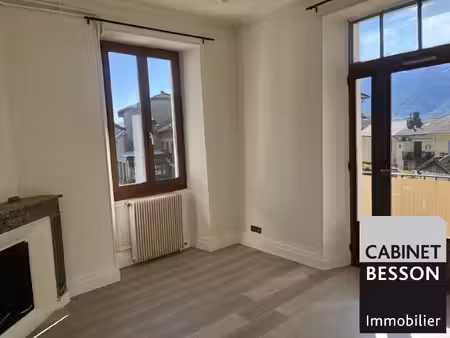 location appartement 2 pièces 37m² le champ pres froges 38190