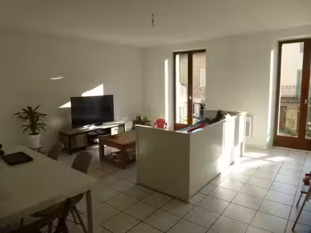 location appartement 3 pièces 70m² st donat sur l herbasse 26260