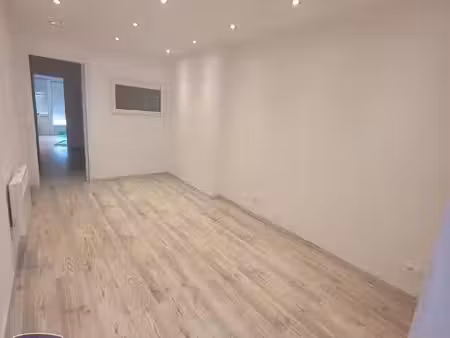 local commercial à vendre 45 m² - sin-le-noble (59) - 74 800€