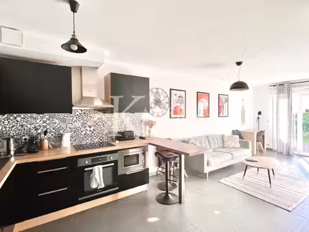 location maison 4p - villeneuve loubet - terrasse 20m2 - parking
