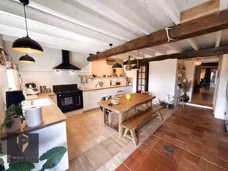 maison t7 - 347 m2 - jardin - bois - dépendances