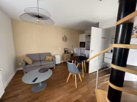 location appartement 2 pièces 23m² hennebont 56700