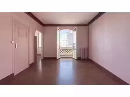 vente appartement 1 pièce 28 m² à toulon (83000)  65 000 €