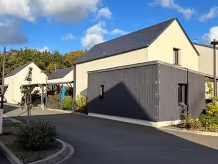 vente maison à dinard zone industrielle (35800) : à vendre / 91m² dinard zone industrielle