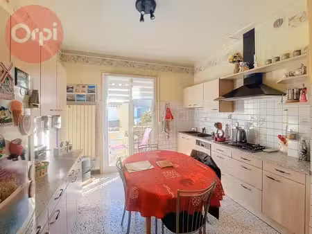 perpignan : appartement f4 (115 m² carrez) en vente+garage 45 m²