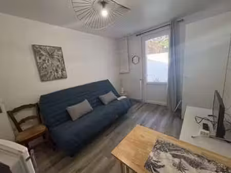 location appartement t1 meublé à saint-gilles-croix-de-vie centre ville (85800) : à louer 