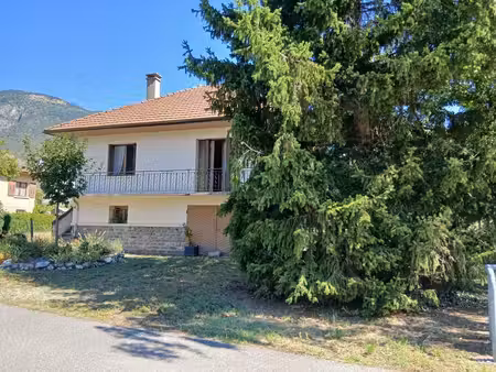 saint avre maison environ 60 m2 sur 540 m2 de terrain