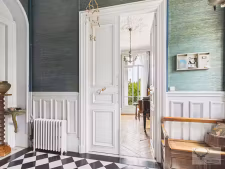 bel appartement avec jardin et garage