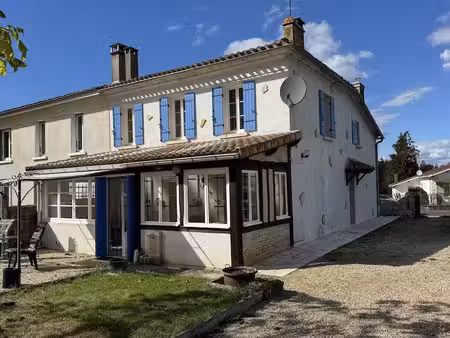 jolie maison avec jardin 3400m2 et grange