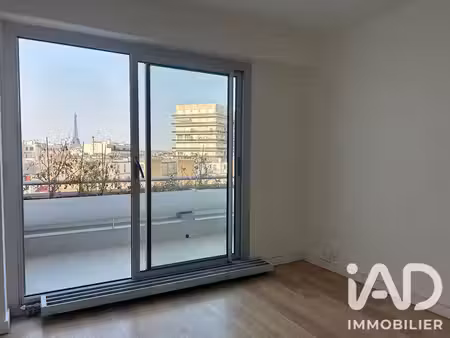 appartement à paris (75015)