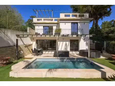 cannes superbe villa contemporaine 4 chambres à cannes