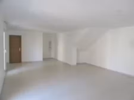 vente appartement 4 pièces 117 m² à saint-avold (57500)  155 000 €