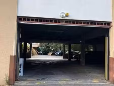 vente garage et parking à toulouse (31000) : à vendre / 12m² toulouse
