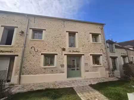 location maison 5 pièces 110.05 m² à bonnelles (78830)  1 599 €