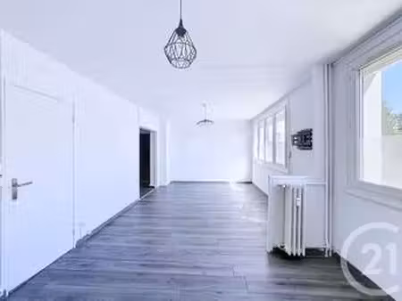 vente appartement 3 pièces à laval (53000) : à vendre 3 pièces / 53m² laval