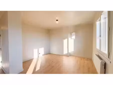 trévoux – appartement t4 entièrement rénové – 91 m² – centre vil