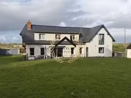 vente maison à gonneville-la-mallet (76280) : à vendre / 174m² gonneville-la-mallet