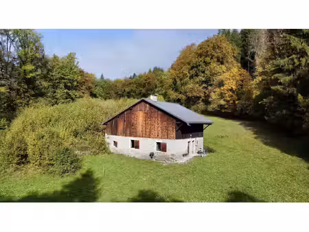 ferme de caractère au coeur de la nature