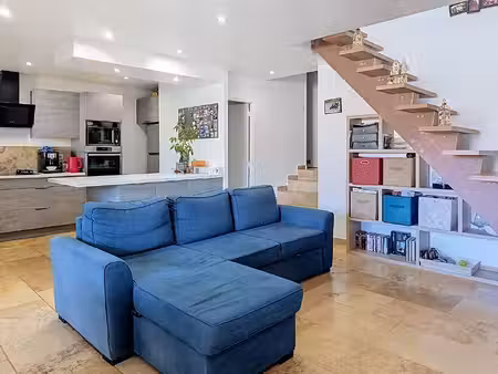 maison 4 pièces à vendre à peymeinade - secteur recherché  combles aménagés