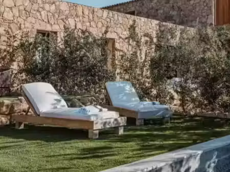 vente  porticcio  appartement t3 avec piscine  grand standing.