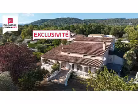 grande villa avec 2 appartements independants au calme et sur terrain de 2550 m2