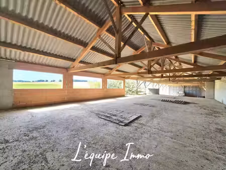 ancienne étable et grange à réhabiliter avec cu et permis de construire