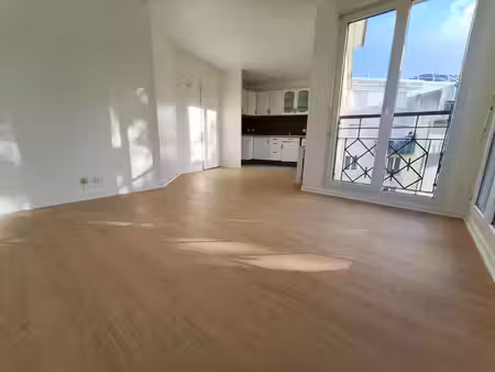 location appartement 1 pièce  29.00m²  cergy