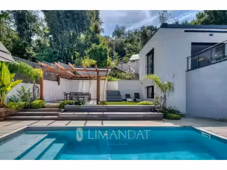 super cannes - villa contemporaine - 100 m2 - vue dégagée - piscine