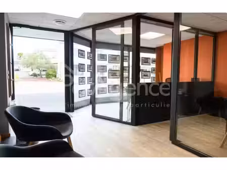 achat local commercial vaux sur mer 17640