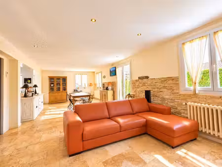 maison 4 chambres avec jardin clos et double garage – quartier des sables